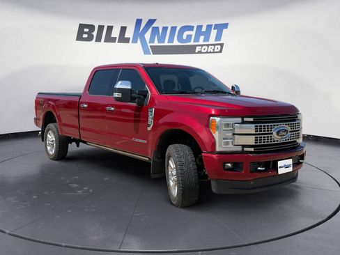 Used 2018 Ford F350 Platinum w/ Platinum Ultimate Package AWD/4WD image 7