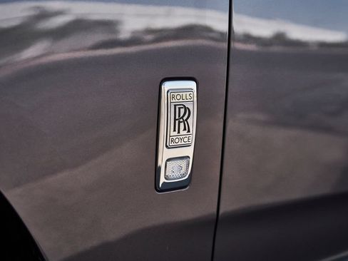 Used 2020 Rolls-Royce Cullinan AWD/4WD image 10