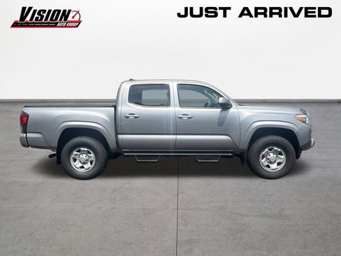 Used 2021 Toyota Tacoma SR AWD/4WD image 8