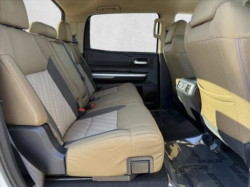 Used 2016 Toyota Tundra SR5 image 21