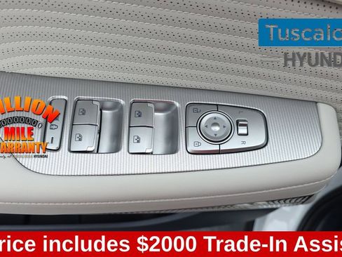 Used 2025 Hyundai Palisade Calligraphy image 14