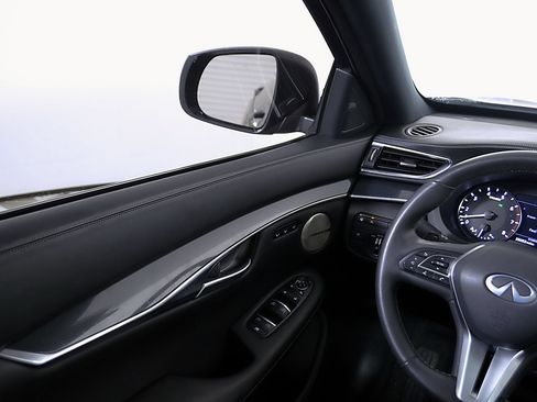 Used 2024 INFINITI QX50 Sport FWD image 27