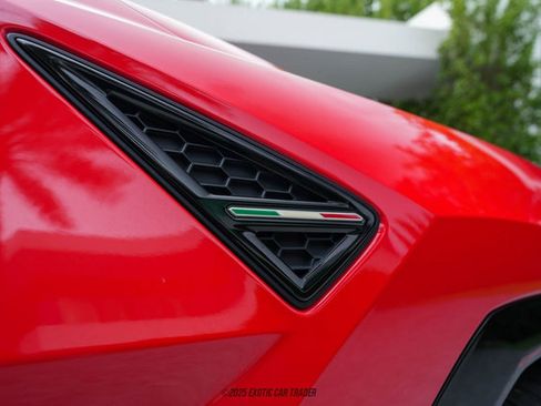 Used 2019 Lamborghini Urus image 58