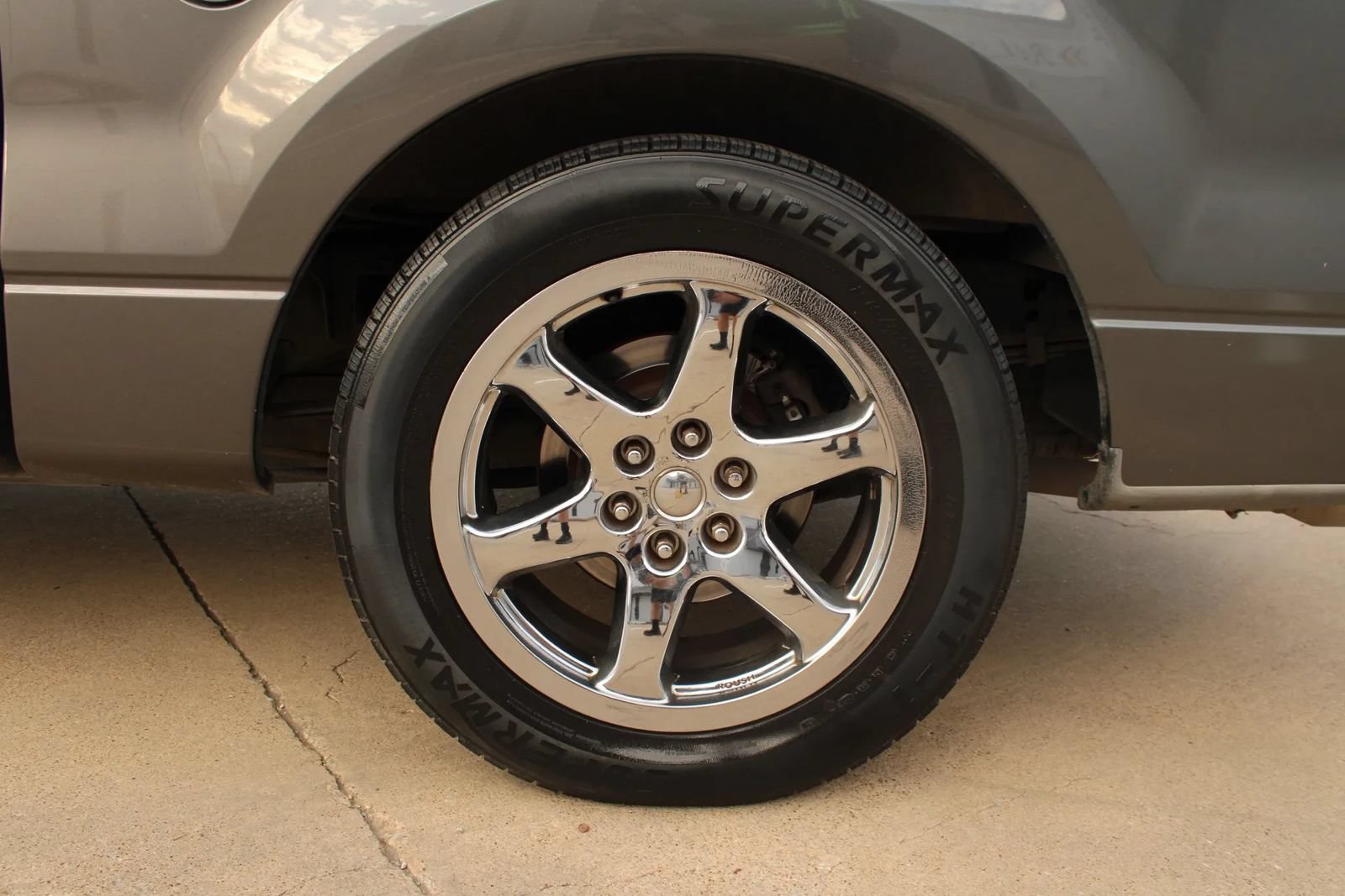 Used 2004 Ford F150 Lariat RWD image 7