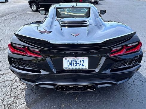Used 2024 Chevrolet Corvette Z06 RWD image 6