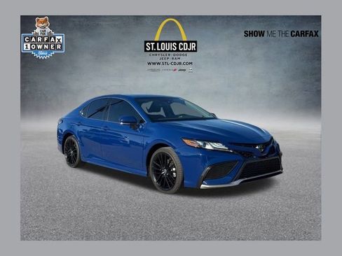 Used 2023 Toyota Camry XSE image 1