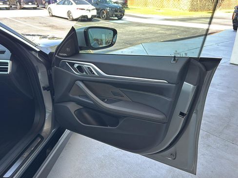 Used 2025 BMW 430i xDrive w/ Premium Package image 12