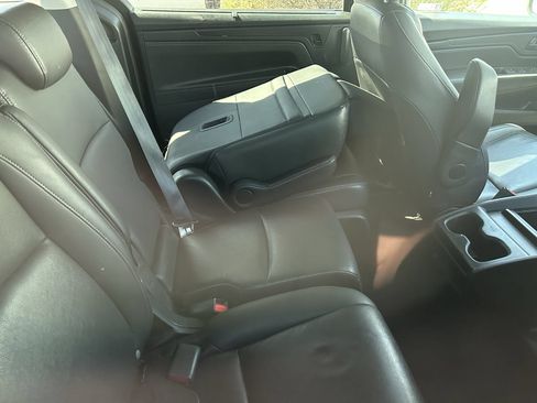 Used 2023 Honda Odyssey EX-L image 11