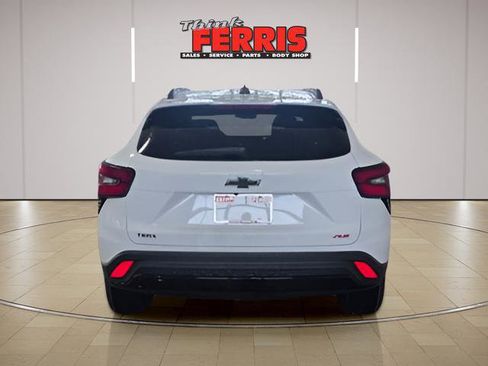 New 2026 Chevrolet Trax RS w/ Driver Confidence Package FWD image 4