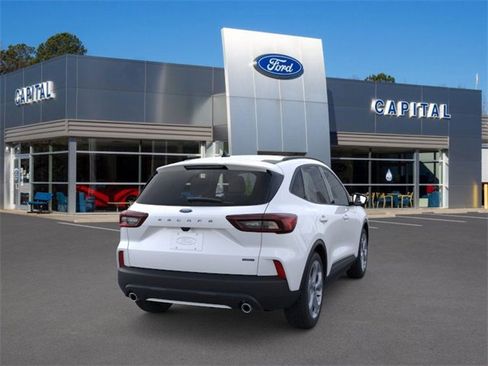 New 2025 Ford Escape ST-Line Elite image 8