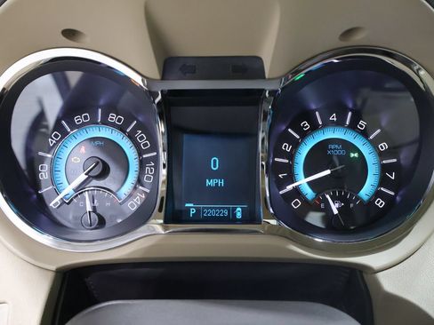 Used 2011 Buick LaCrosse CXL FWD image 33