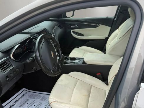 Used 2018 Chevrolet Impala Premier w/ Premier Confidence Package FWD image 2