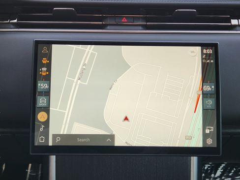 Used 2025 Land Rover Range Rover SE AWD/4WD image 13