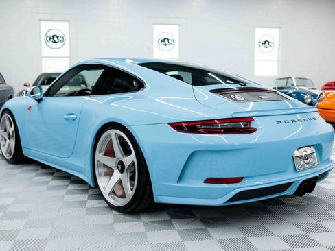 Used 2018 Porsche 911 GT3 image 10
