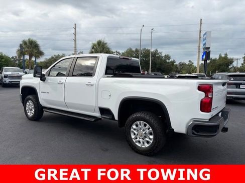 Used 2023 Chevrolet Silverado 2500 LT AWD/4WD image 4