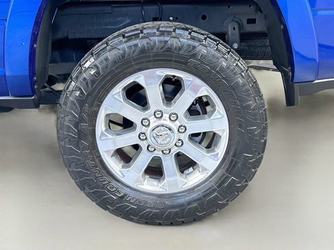 Used 2019 RAM 2500 Laramie AWD/4WD image 34
