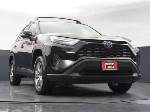 Used 2022 Toyota RAV4 XLE w/ Convenience Package AWD/4WD image 30