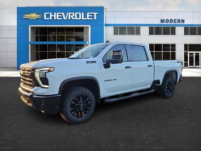 New 2026 Chevrolet Silverado 2500 LT w/ Trail Boss Package