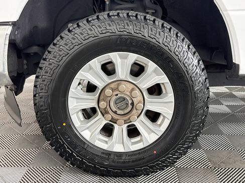 Used 2022 Ford F250 XL w/ STX Appearance Package image 35