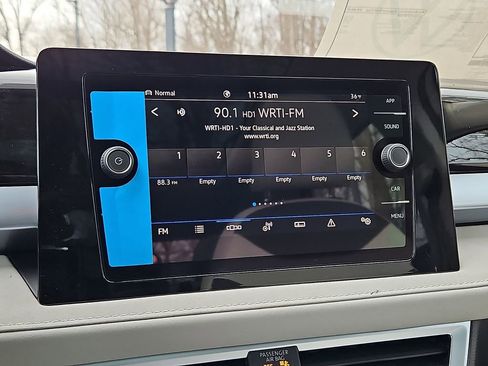 New 2026 Volkswagen Taos SE AWD/4WD image 16