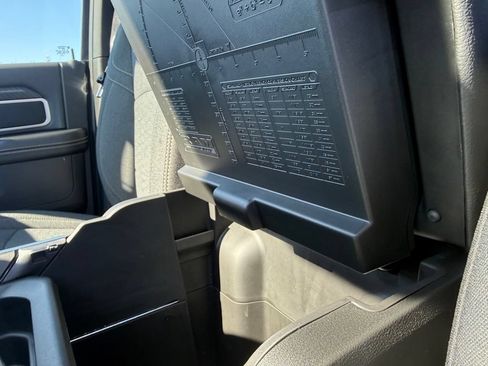 New 2026 RAM 2500 Big Horn AWD/4WD image 26