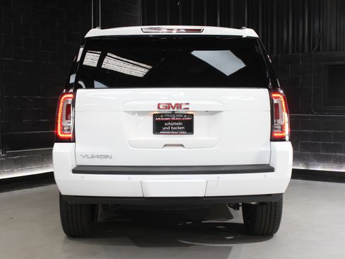 Used 2020 GMC Yukon SLT w/ Open Road Package image 15