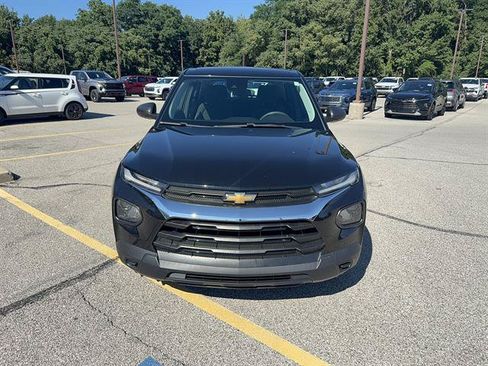 Certified 2023 Chevrolet TrailBlazer LS FWD image 9