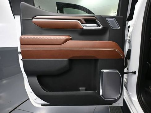 Used 2023 GMC Sierra 1500 Denali Ultimate image 45