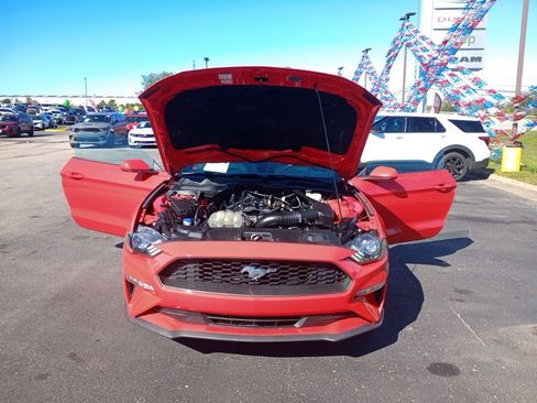 Used 2022 Ford Mustang Premium image 11
