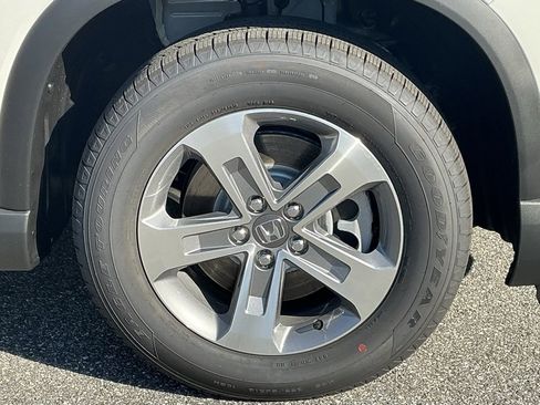 New 2025 Honda Pilot EX-L image 16