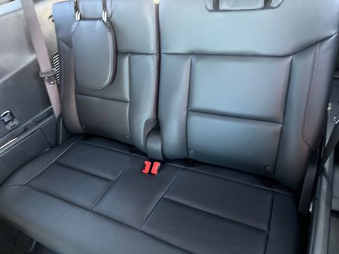 New 2026 Ford Explorer ST-Line w/ ST-Line Street Pack image 26