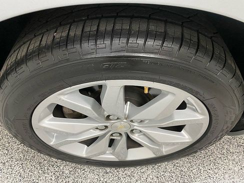 Used 2019 Chevrolet Impala LT image 21