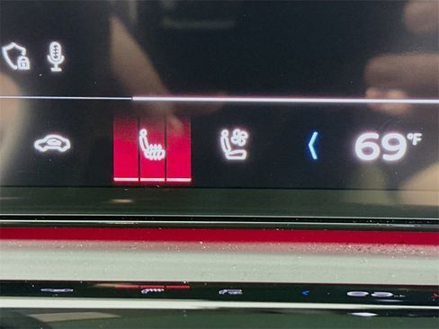 Used 2025 Audi A5 2.0T Premium Plus image 22