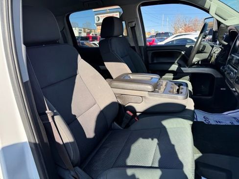 Used 2015 Chevrolet Silverado 3500 LT w/ LT Convenience Package image 15