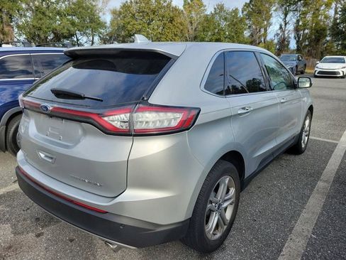 Used 2018 Ford Edge Titanium w/ Ford Safe & Smart Package image 4