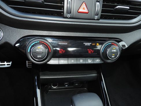 Used 2024 Kia Forte GT-Line FWD image 20