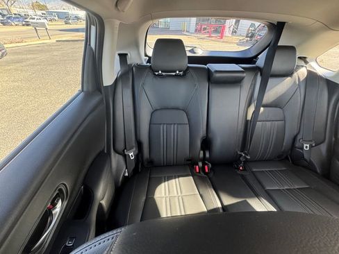 Used 2025 Honda HR-V EX-L image 17