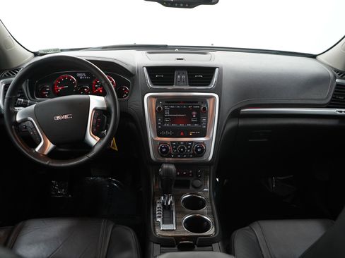 Used 2014 GMC Acadia SLT image 17