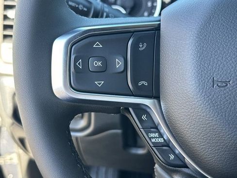 New 2026 RAM 1500 4x4 Crew Cab image 22