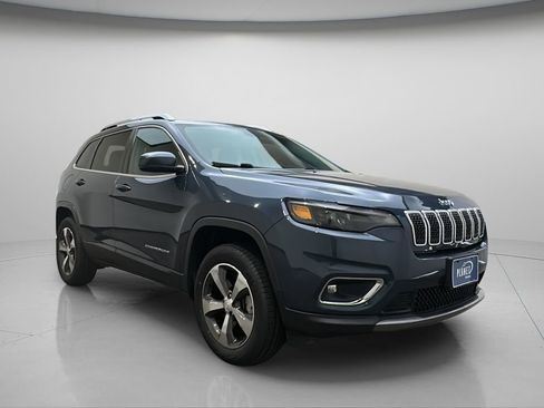 Used 2019 Jeep Cherokee Limited AWD/4WD image 1