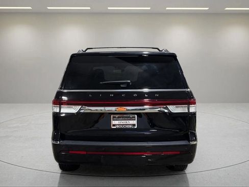 Certified 2023 Lincoln Navigator Reserve image 4