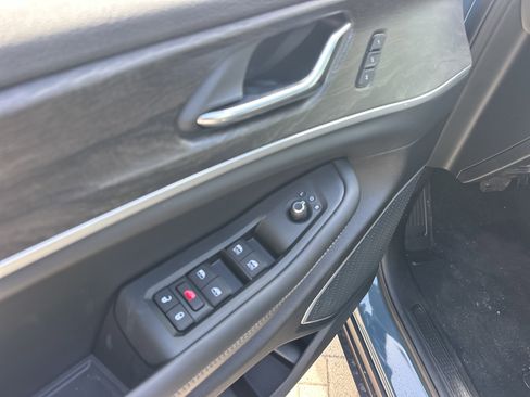 New 2026 Jeep Grand Cherokee L Limited image 16