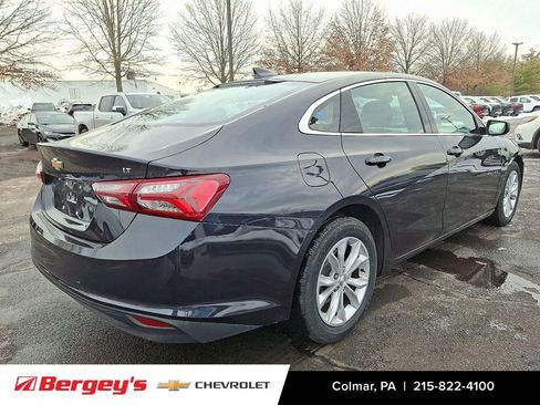 Used 2022 Chevrolet Malibu LT image 5