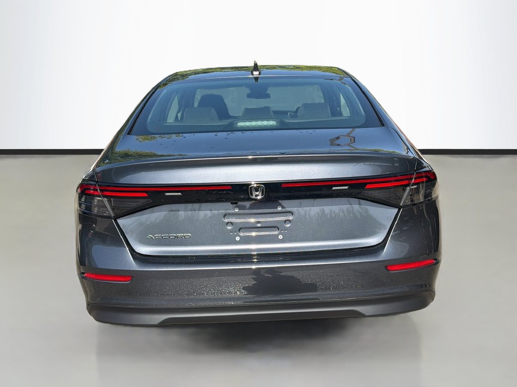 Certified 2025 Honda Accord LX image 6