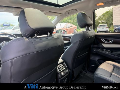 Used 2022 Subaru Ascent Touring AWD/4WD image 21
