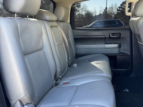 Used 2012 Toyota Tundra 4x4 CrewMax w/ SR5 Pkg image 19