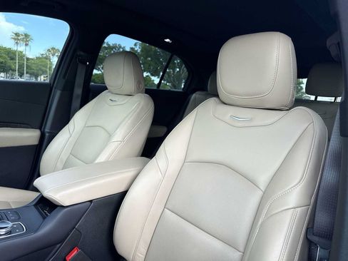 Used 2024 Cadillac XT4 Premium Luxury w/ Technology Package FWD image 14