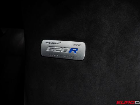 Used 2020 McLaren 620R RWD image 43