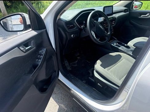 Used 2020 Ford Escape SE AWD/4WD image 9