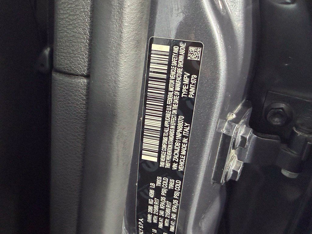 Used 2022 Jeep Renegade Latitude AWD/4WD image 24
